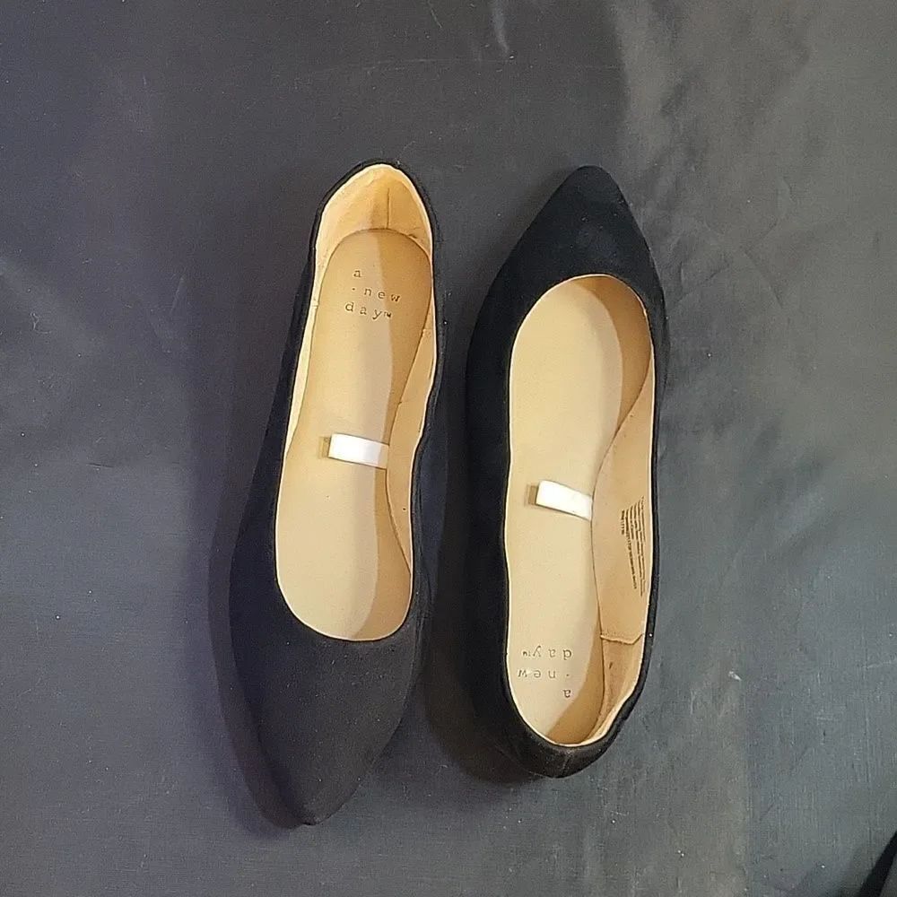 BRAND NEW A.NEW DAY FAUX SUEDE POINTED TOE WOMEN"S FLAT SHOE - Picture 10 of 15